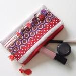 Vintage Button Make-Up Purs..