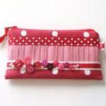 Vintage Button Make-up Purs..