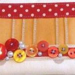 Vintage Button Make-up Purs..